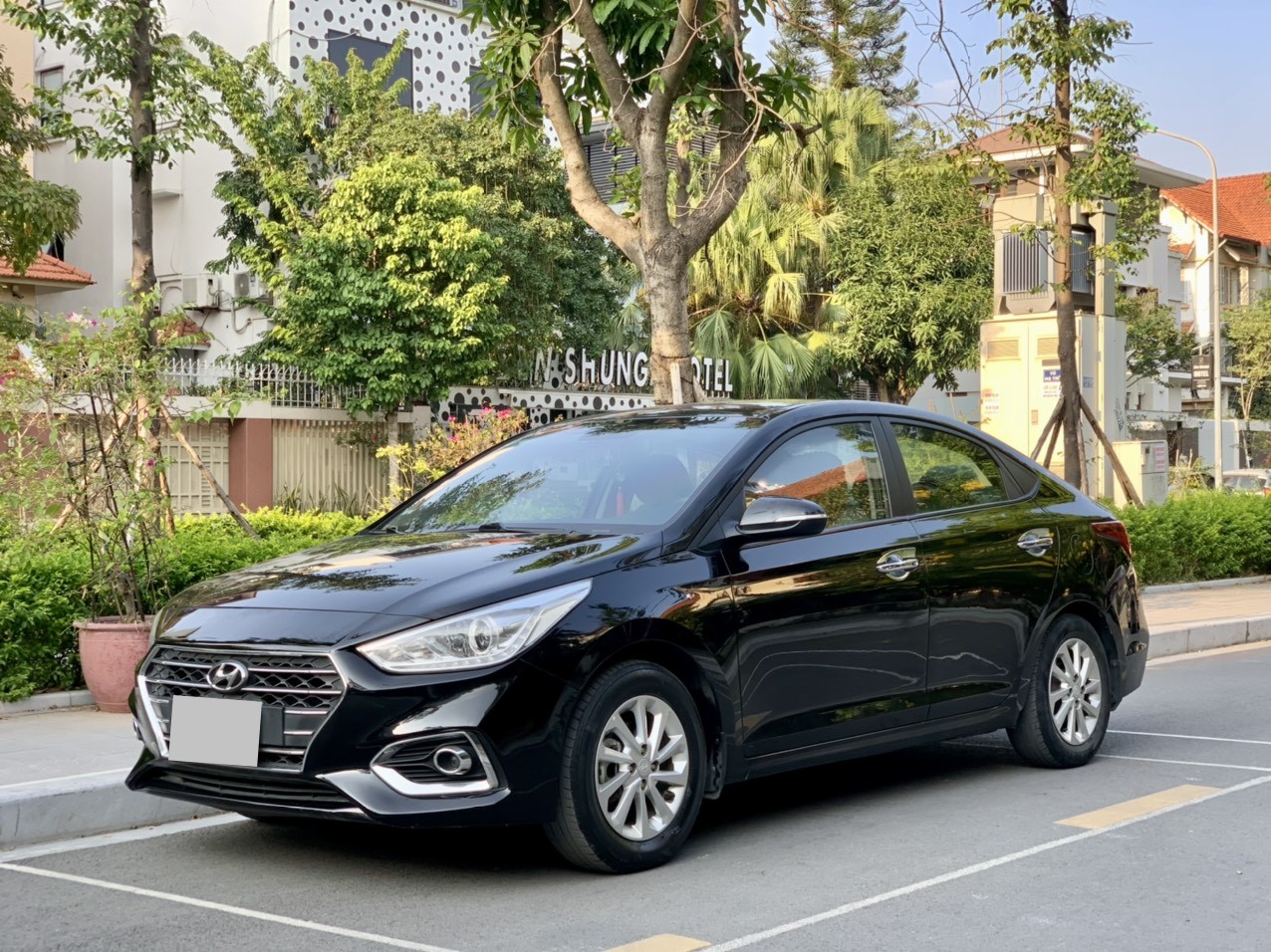 Giá xe ôtô hôm nay 2912 Hyundai Accent 2019 có giá 425540 triệu đồng